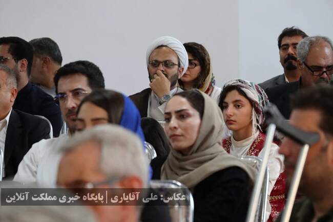نشست عصر شعر و موسیقی به مناسبت بزرگداشت شهریار شعر و ادب برگزار شد