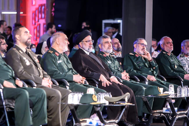 تصاویری از رونمایی موشک راهبردی هایپرسونیک فتاح