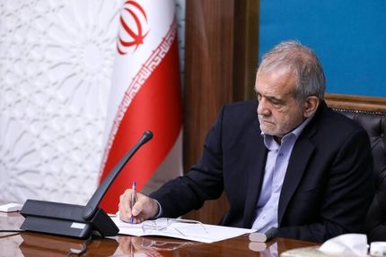 رئیس جمهور: برادری بین کشورهای اسلامی را فراتر از مناسبات سیاسی است