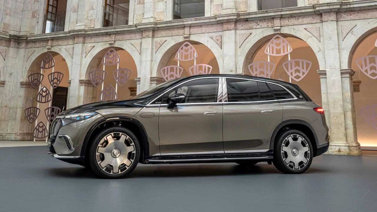 مرسدس بنز لوکس EQS SUV Maybach