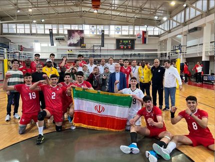 قهرمانی تیم‌ والیبال دانش‌آموزی ایران در قهرمانی جهان