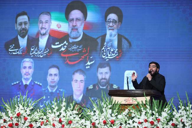 استقبال از پیکر رئیس جمور شهید و همراهان در مهرآباد و وداع در مصلی ته�