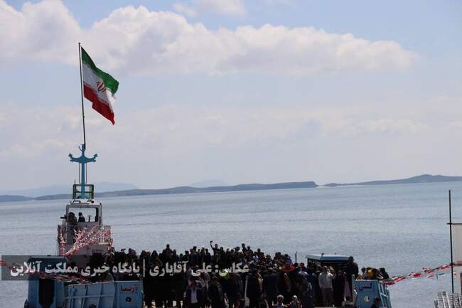 جشنواره فرهنگی، ورزشی و تفریحی دریاچه ارومیه با استقبال ۱۵ کیلومتری 