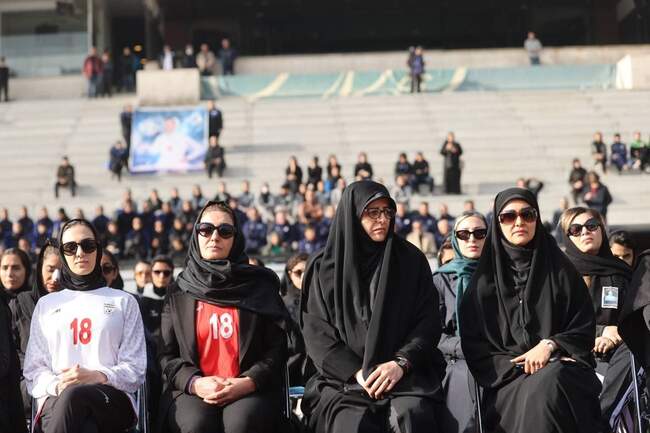 پیکر ملیکا محمدی فوتبالیست تیم ملی بانوان در ورزشگاه آزادی تشییع شد