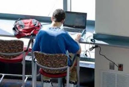  هتک حیثیت با انتشار عکس نامتعارف معلم با فتوشاپ!
