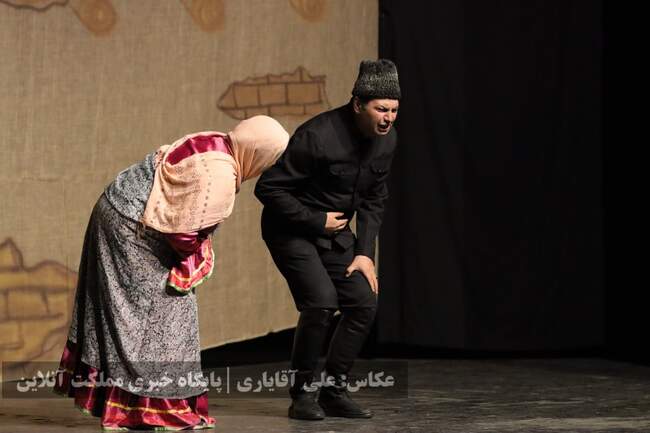نمایش طنز ترکی «قره پاپاق لوطوسو»