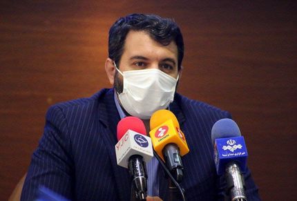 بازدید وزیر تعاون، کار و رفاه اجتماعی از یک شرکت ساخت واگن در ابهر