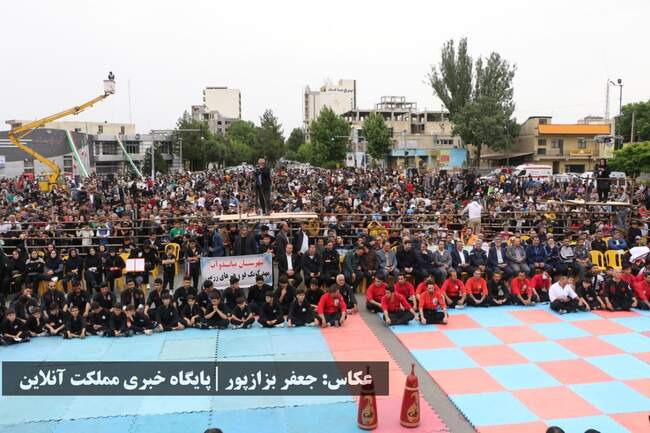 همایش پیاده‌روی خانوادگی و دوچرخه سواری در میاندوآب برگزار شد