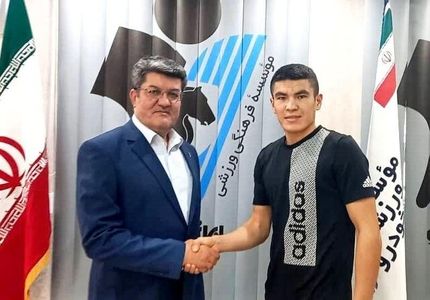 مهاجم ازبکستانی سابق پرسپولیس به پیکان پیوست