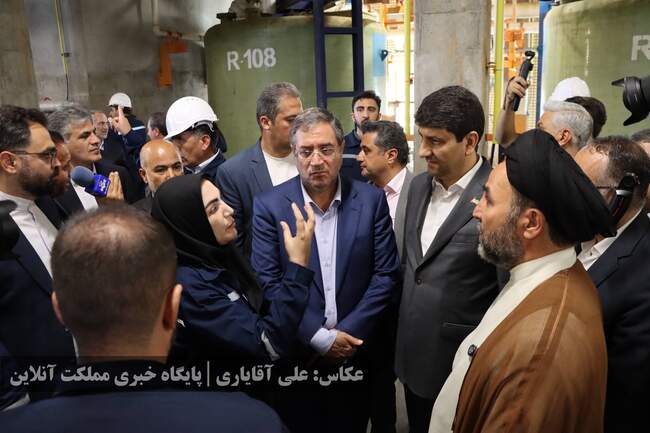 واحد توسعه پتروشیمی ارومیه با حضور وزیر ارتباطات افتتاح شد