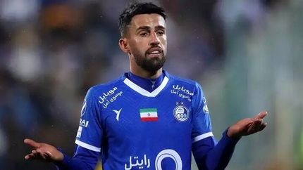 بازیکن استقلال به بازی با چادرملو می‌رسد