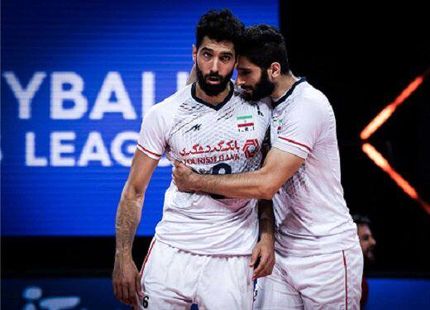 اختلافات والیبال علنی شد: عبادی‌پور سرمربی و کاپیتان را آنفالو کرد / عطایی میلاد را