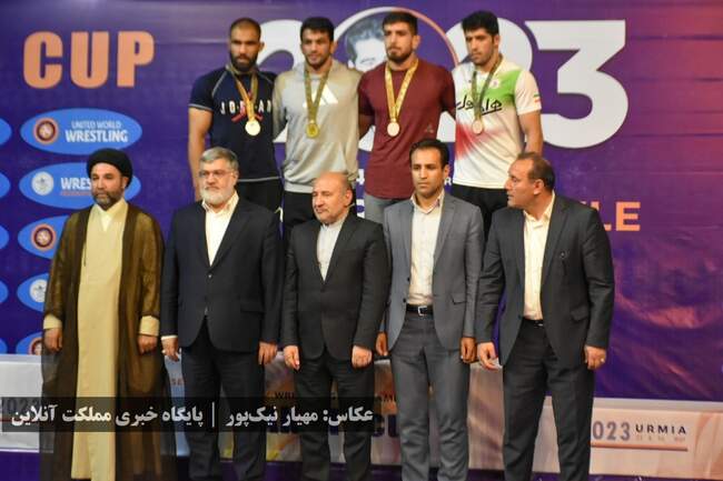 کشتی آزاد جام تختی در ارومیه از لنز دوربین