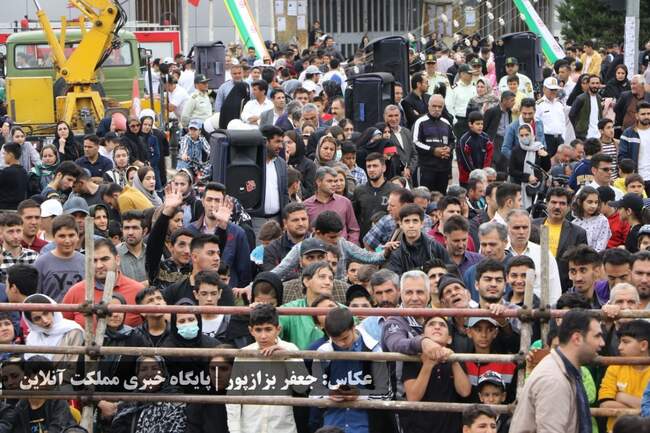 همایش پیاده‌روی خانوادگی و دوچرخه سواری در میاندوآب برگزار شد