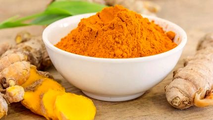 روش‌های استفاده از زردچوبه برای درمان واریس