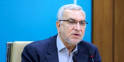وزیر بهداشت: شرایط حضور سرمایه گذاران خارجی دارو و تجهیزات پزشکی آسانتر می‌شود