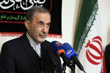 ولایتی: عامل اصلی اتحاد ایران و روسیه، سردار سلیمانی بود/ هر متجاوزی را پشیمان می‌کنیم