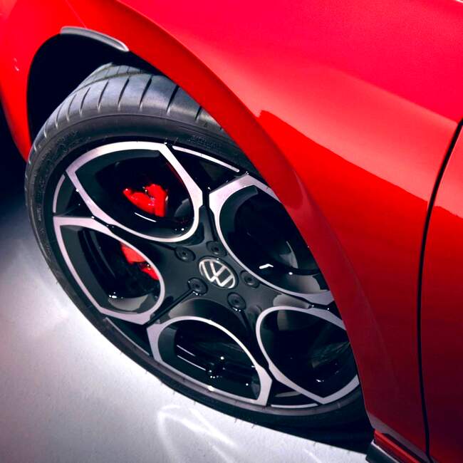 فولکس واگن، خودروی Golf Mk8.5 را معرفی کرد
