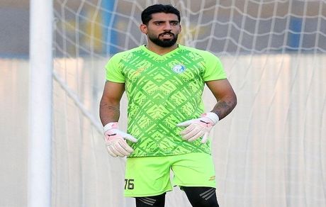 واکنش دروازه‌بان جدید استقلال به اخبار رفتنش به تراکتور یا ملوان