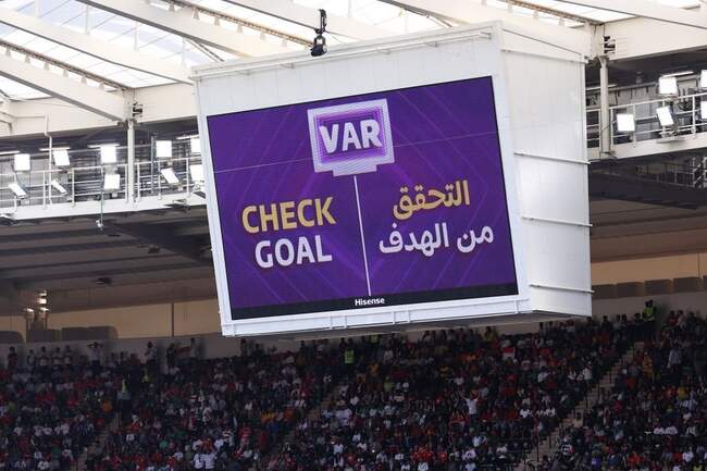 جام جهانی: بازی ایران و ولز از دید لنز دوربین‌ها