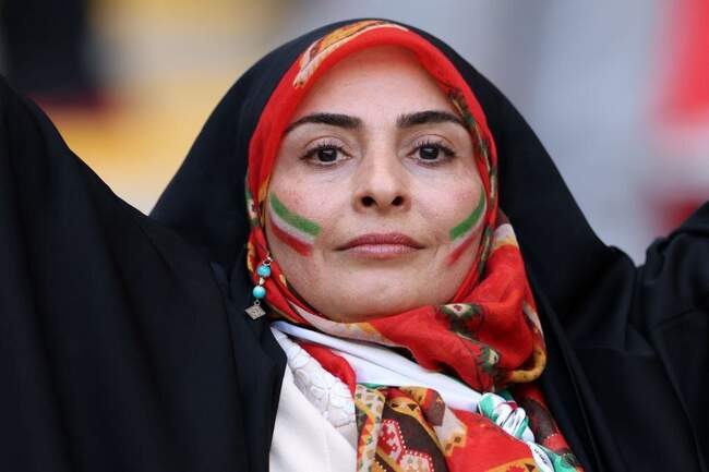 جام جهانی: بازی ایران و ولز از دید لنز دوربین‌ها