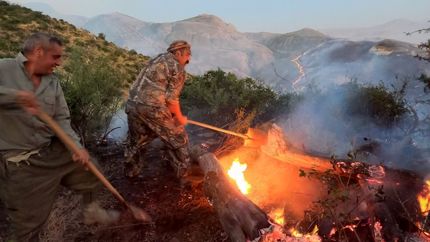 وقوع آتش سوزی گسترده در پارک ملی تندوره درگز