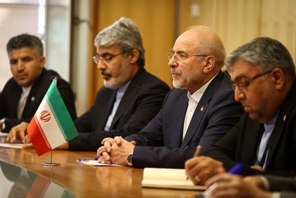 قالیباف: ایران در مقابل متجاوزان ایستادگی می‌کند / ایران و تاجیکستان فرهنگ، زبان و اشتراکات زیادی دارند