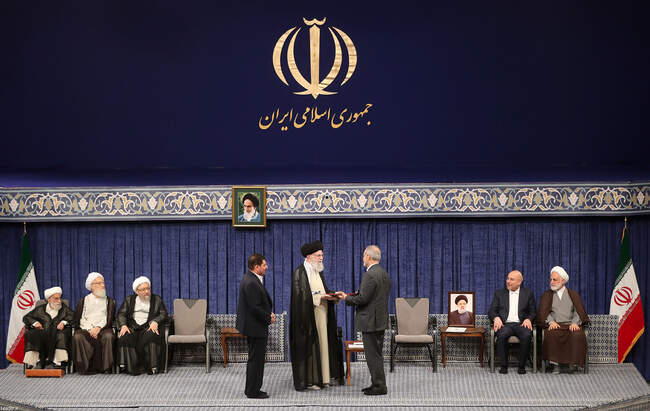 مراسم تنفیذ حکم مسعود پزشکیان به عنوان رئیس جمهور توسط رهبر معظم انق�