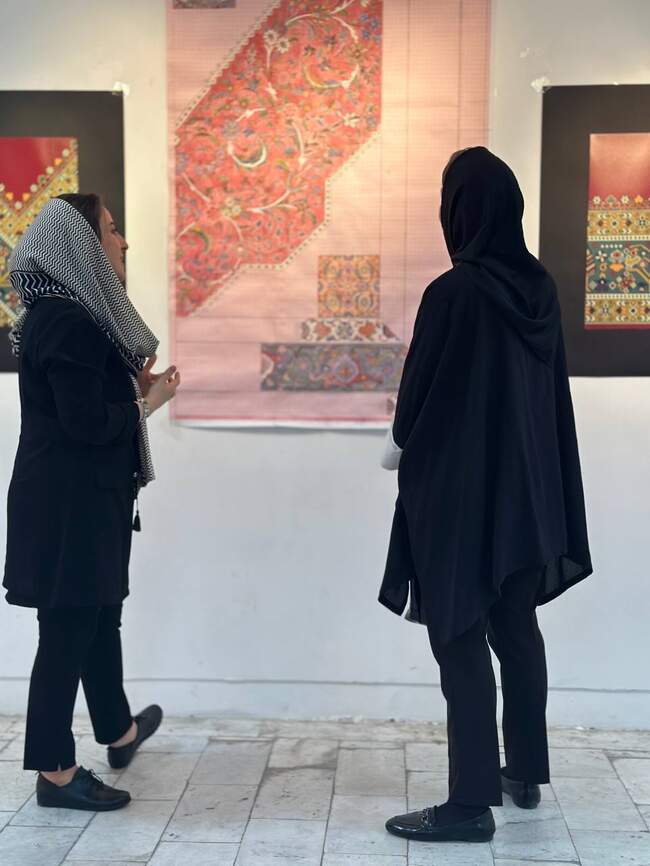 نمایشگاه انفرادی طراحی نقوش ایرانی در ارومیه