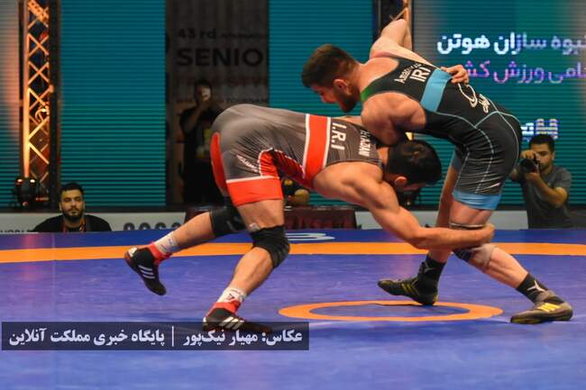 کشتی آزاد جام تختی در ارومیه از لنز دوربین