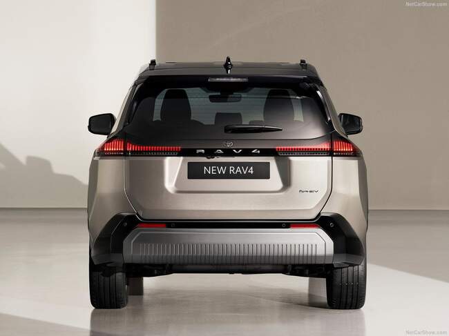 رونمایی تویوتا از نسل جدید RAV4 