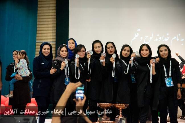 جشنواره بازی‌های بومی محلی دانشجویان بین‌المللی دانشگاه‌های ایرا�