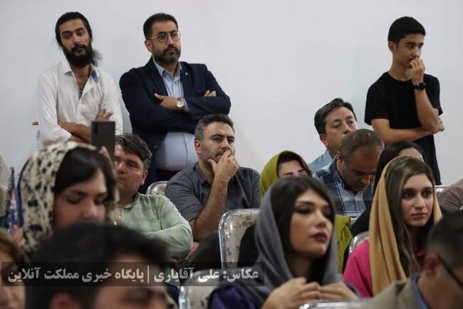 نشست عصر شعر و موسیقی به مناسبت بزرگداشت شهریار شعر و ادب برگزار شد