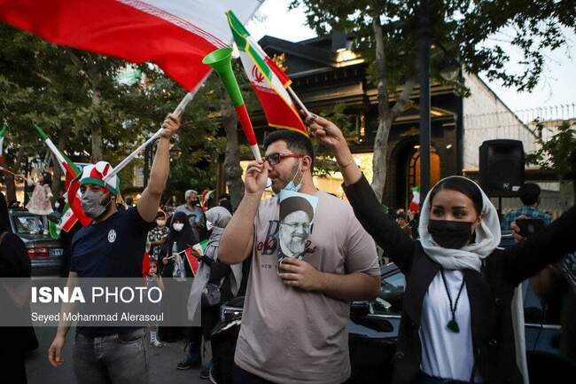 جشن پیروزی طرفداران سیدابراهیم رئیسی در قم، تهران و مشهد