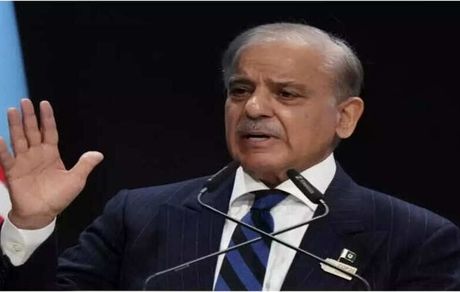 نخست وزیر پاکستان: حق پاسخ به جنگ تحمیلی هند محفوظ است