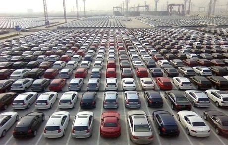 ترخیص بیش از ۱۳ هزار خودروی نوی خارجی از گمرک
