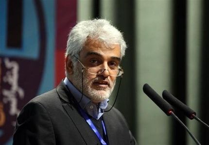 آخرین وضعیت دانشجویان بازداشتی از زبان رئیس دانشگاه آزاد/تقلیل برخی پرونده‌های قضایی به انضباطی