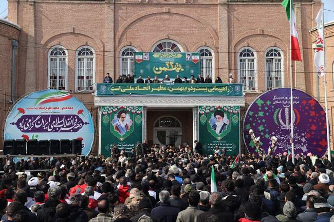 تصاویری از راهپیمایی باشکوه ۲۲ بهمن در سراسر کشور
