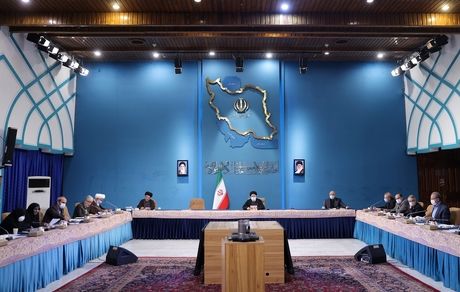 تاکید رئیس جمهور بر بهره گیری از ظرفیت‌های فراوان پژوهشگاه‌های علوم انسانی در دانشگاه و حوزه
