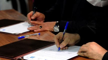 قرارداد ۱۳ میلیارد دلاری توسعه میادین نفتی امضا خواهدشد